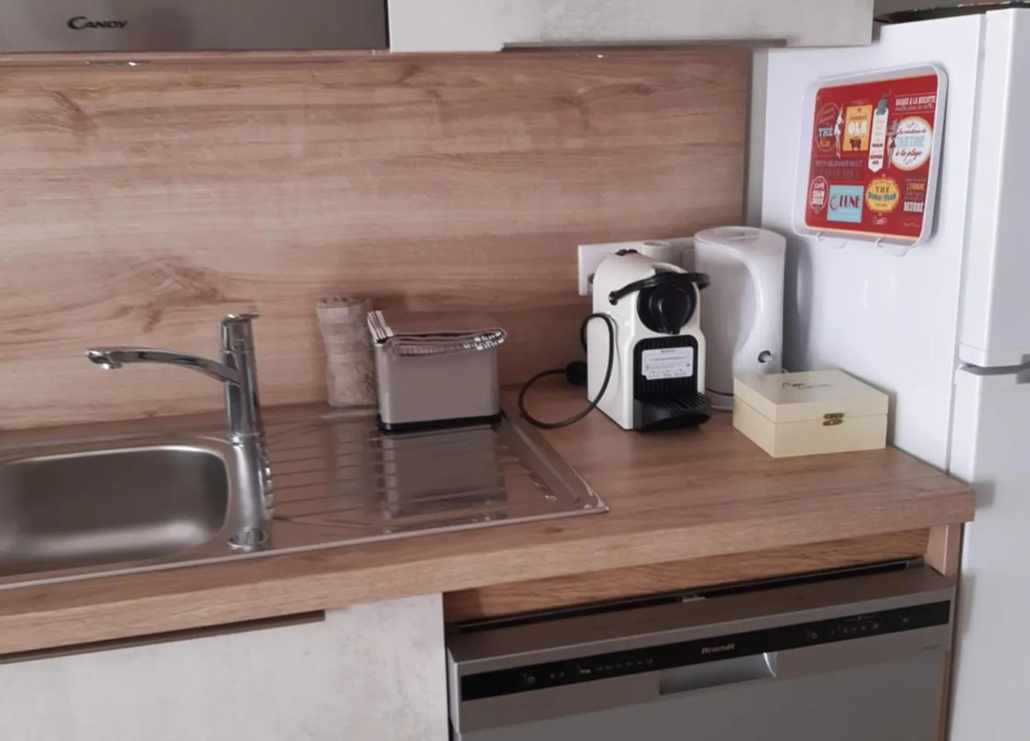Apartment Le Gite D'Eglantine Eyguieres